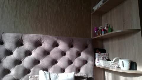 Snapshot of belleamiee chatting on 11-17-25, 10:54 Amelia online show from 11-17-25, 10:54