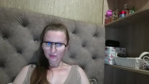 Snapshot of belleamiee chatting on 12-05-25, 08:49 Amelia online show from 12-05-25, 08:49