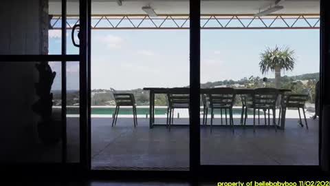 Snapshot of bellebabyboo chatting on 02-12-25, 03:51 BELLE online show from 02-12-25, 03:51