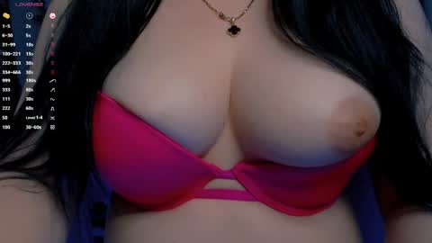 Hello I am kind friendly and cute girl online show from 05-28-26, 10:40