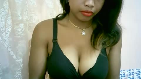 Snapshot of bellibellah chatting on 04-30-26, 05:58 BelliBellah online show from 04-30-26, 05:58