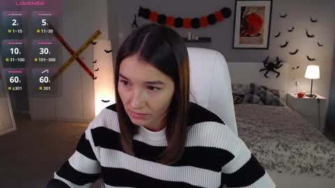 Bella online show from 10-25-25, 01:24