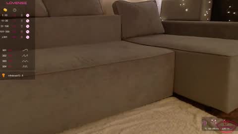 Snapshot of bellla_haddid chatting on 02-27-26, 05:07 Bella online show from 02-27-26, 05:07