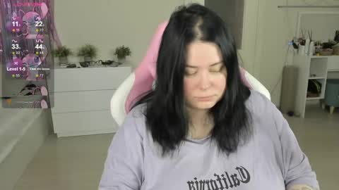 LinaBoo online show from 05-24-26, 09:36