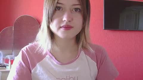 Snapshot of belovedmary chatting on 05-22-26, 08:21 belovedmary online show from 05-22-26, 08:21