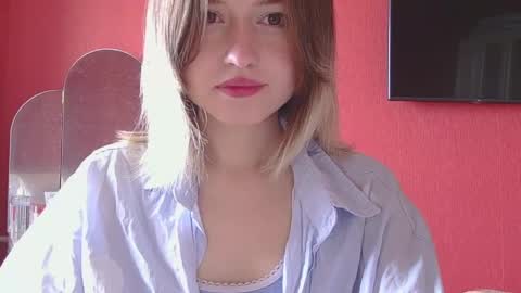 Snapshot of belovedmary chatting on 05-31-26, 06:42 belovedmary online show from 05-31-26, 06:42