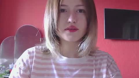 Snapshot of belovedmary chatting on 06-14-26, 07:54 belovedmary online show from 06-14-26, 07:54