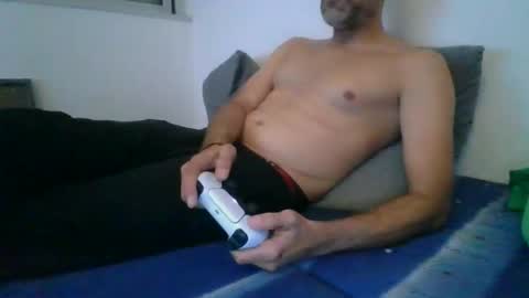 benbare13 online show from 12-02-24, 07:38