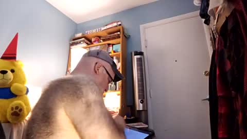 Snapshot of bendavewill chatting on 07-25-26, 07:28 Bendavewill online show from 07-25-26, 07:28