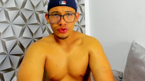 Snapshot of benjamin_lichx chatting on 03-31-26, 06:52 Benjamin online show from 03-31-26, 06:52