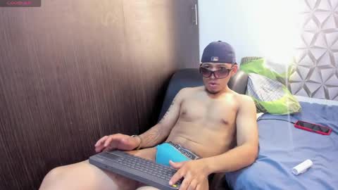 Snapshot of benjamin_lichx chatting on 05-30-26, 08:11 Benjamin online show from 05-30-26, 08:11