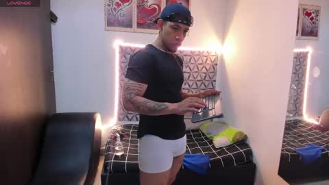 Snapshot of benjamin_lichx chatting on 06-01-26, 01:46 Benjamin online show from 06-01-26, 01:46