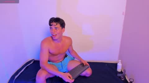 Snapshot of benjamin_more chatting on 02-27-25, 07:55 BENJAMIN online show from 02-27-25, 07:55