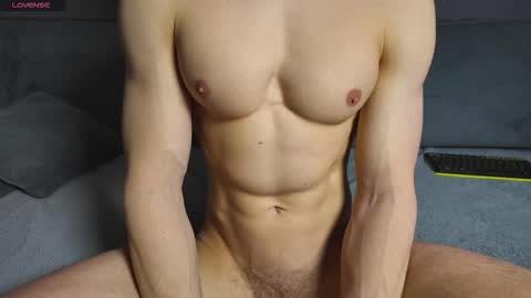 Snapshot of benjaminbond chatting on 02-28-26, 09:10 benjaminkarl02 online show from 02-28-26, 09:10