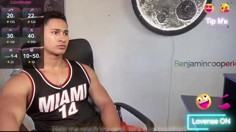 Snapshot of benjamincooperk1 chatting on 01-17-26, 11:26 benjamincooperk online show from 01-17-26, 11:26