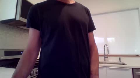 Snapshot of benking88 chatting on 12-15-25, 12:15 benking88 online show from 12-15-25, 12:15