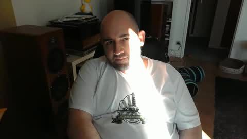 Snapshot of bennn54 chatting on 02-23-25, 12:16 Ben online show from 02-23-25, 12:16