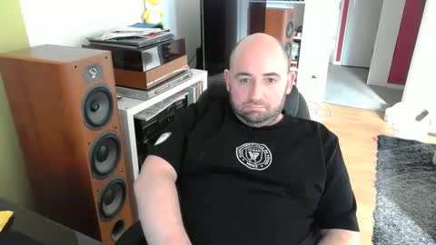 Snapshot of bennn54 chatting on 02-24-25, 01:53 Ben online show from 02-24-25, 01:53