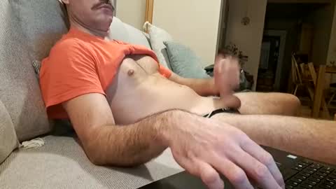 Snapshot of benoitgmx12 chatting on 11-13-25, 07:57 benoitgmx12 online show from 11-13-25, 07:57