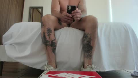 Snapshot of benthebodybuilder chatting on 12-26-24, 08:53 Ben Braxton online show from 12-26-24, 08:53