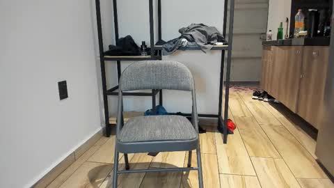 Snapshot of benthebodybuilder chatting on 10-19-25, 05:02 Ben Braxton online show from 10-19-25, 05:02