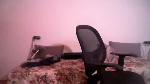 bentish online show from 12-31-24, 04:46