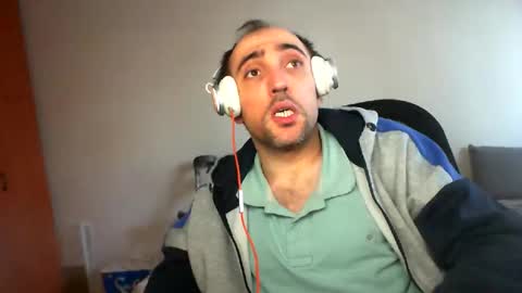 bentish online show from 01-25-25, 02:03