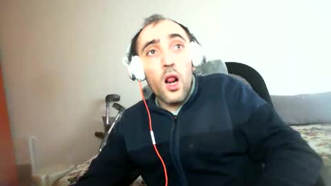 bentish online show from 02-03-25, 02:02