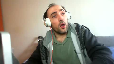 bentish online show from 02-06-25, 10:37