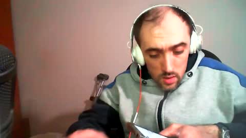 bentish online show from 02-09-25, 04:18