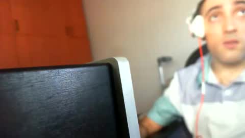 bentish online show from 09-29-25, 01:27