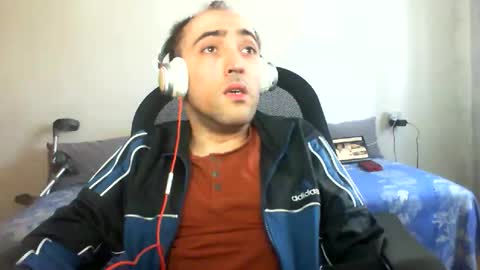 bentish online show from 11-18-25, 07:57