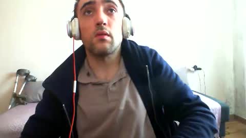 Snapshot of bentish chatting on 02-10-26, 11:14 bentish online show from 02-10-26, 11:14