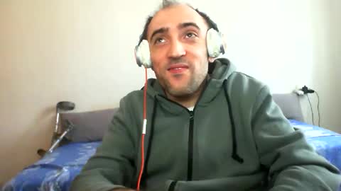 bentish online show from 03-23-26, 08:07