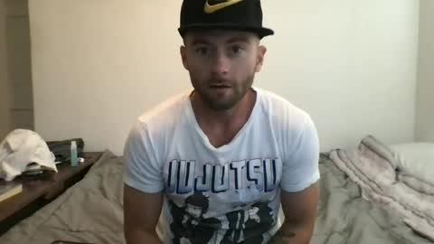 bentleysmooth online show from 08-02-26, 04:49