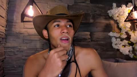 bento_fox online show from 09-25-25, 05:11