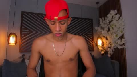 bento_fox online show from 10-08-25, 04:10