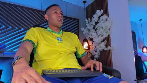 bento_fox online show from 12-03-25, 04:31