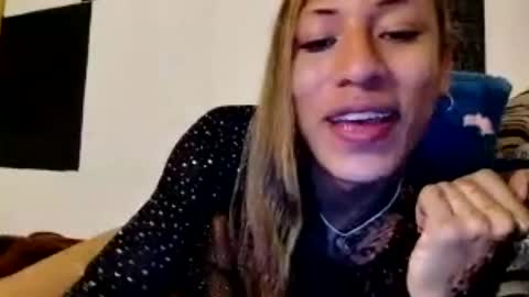 Snapshot of berenice_i chatting on 07-17-26, 03:50 berenice_i online show from 07-17-26, 03:50