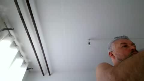 Snapshot of berg_boy chatting on 02-01-26, 09:08 Martin online show from 02-01-26, 09:08