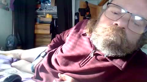 Snapshot of bergeeric1970 chatting on 01-12-26, 06:13 bergeeric1970 online show from 01-12-26, 06:13