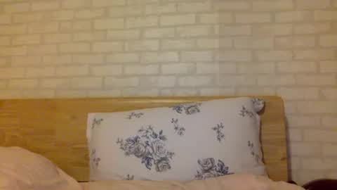 Snapshot of bermudatriangle12 chatting on 02-10-25, 12:52 tixxie online show from 02-10-25, 12:52