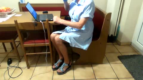 Snapshot of bernadetanylon chatting on 07-16-26, 03:12 Bernadetanylon online show from 07-16-26, 03:12