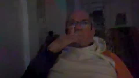 bernard1102 online show from 12-15-24, 03:34