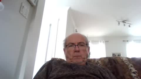 bernard1102 online show from 01-08-25, 03:17