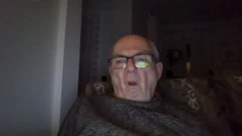 bernard1102 online show from 01-23-25, 02:55