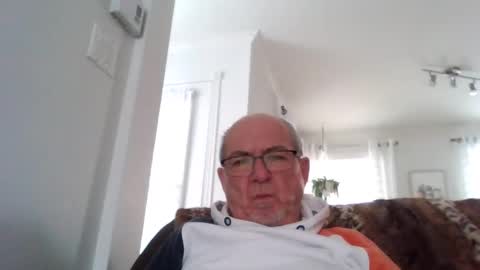 bernard1102 online show from 01-23-25, 08:35