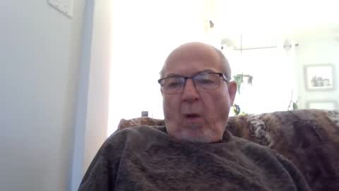 bernard1102 online show from 01-25-25, 03:20