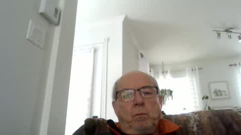 bernard1102 online show from 02-21-25, 02:06