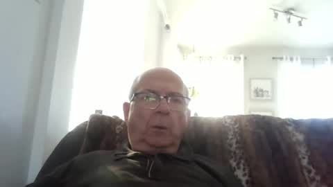 bernard1102 online show from 02-09-26, 06:34